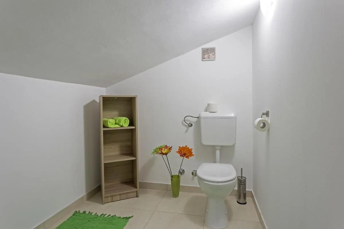 Žminj Villa Mate In Kuhari - Haus Fuer 8 Personen